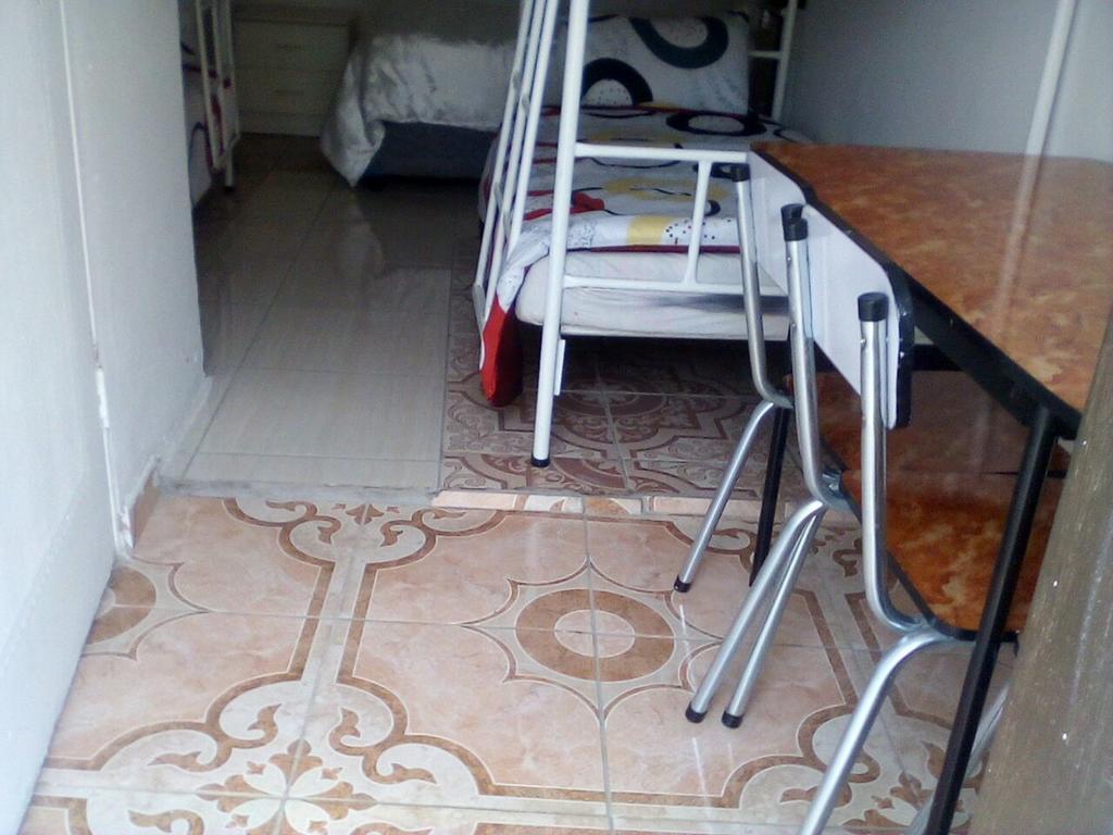 Guest House Macauly جوهانسبورغ المظهر الخارجي الصورة